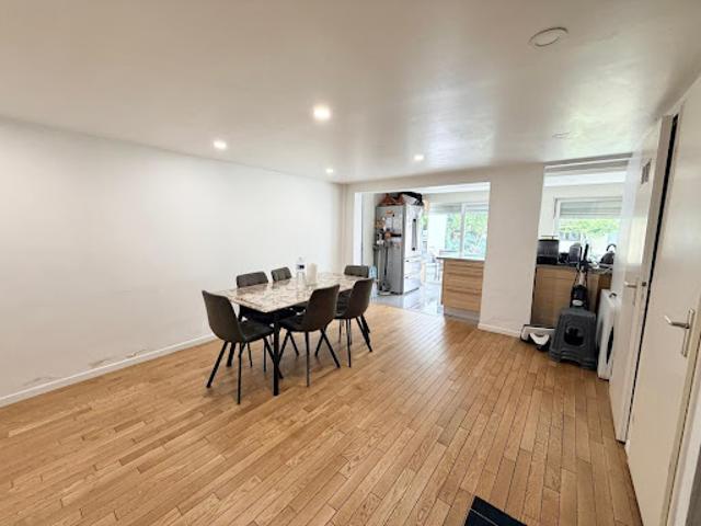 Vente Maison 5 pièces 112 m2 Aulnay sous Bois