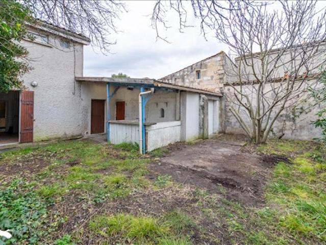Vente Maison 5 pièces 112 m2 Ambares et lagrave