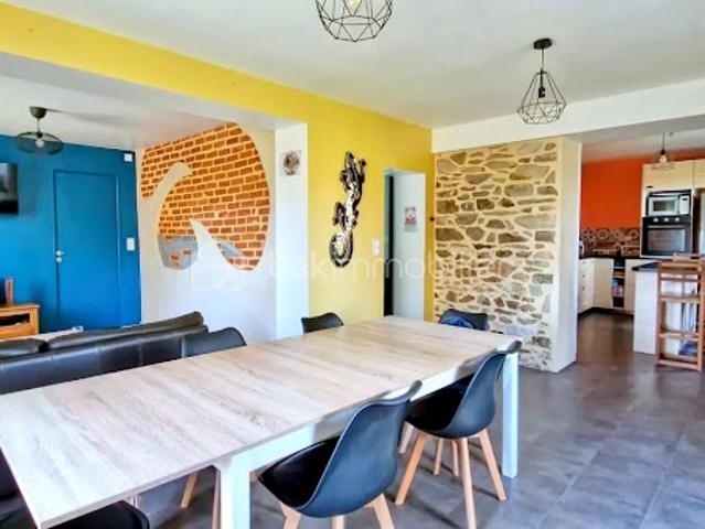 Vente Maison 5 pièces 112 m2 Etrelles
