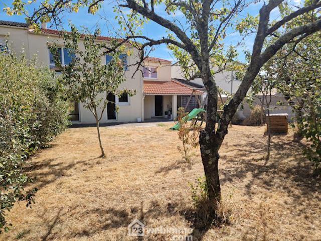 Vente Maison 5 pièces 112 m2 La Roche sur Yon