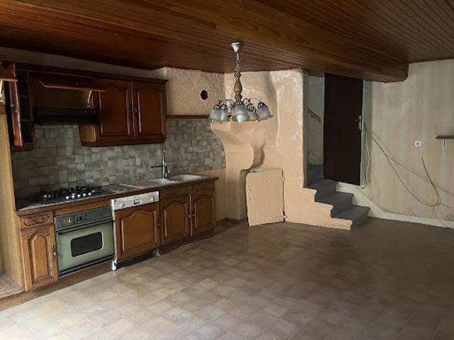 Vente Maison 5 pièces 112 m2 Saint Quentin la Poterie