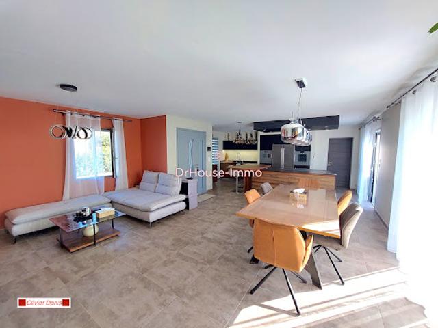 Vente Maison 5 pièces 112 m2 Saint Saturnin lès Apt