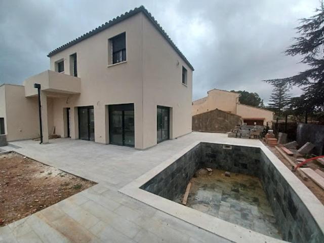 Vente Maison 5 pièces 112 m2 Vendres