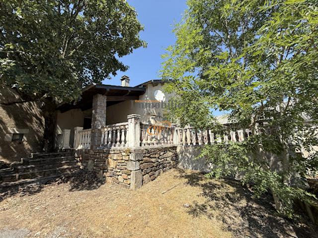 Vente Maison 5 pièces 113 m2 Murat sur Vèbre