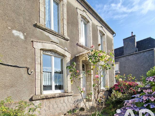 Vente Maison 5 pièces 113 m2 Maël Carhaix