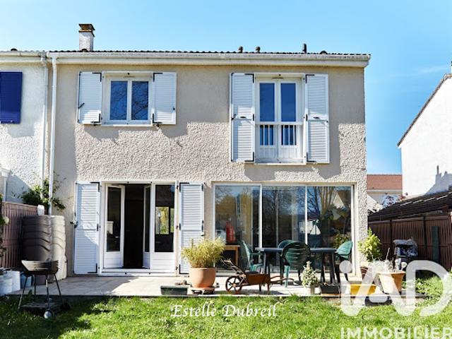 Vente Maison 5 pièces 113 m2 Montigny le Bretonneux