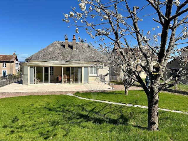 Vente Maison 5 pièces 113 m2 Cercy la Tour