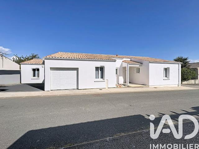 Vente Maison 5 pièces 124 m2 Charron