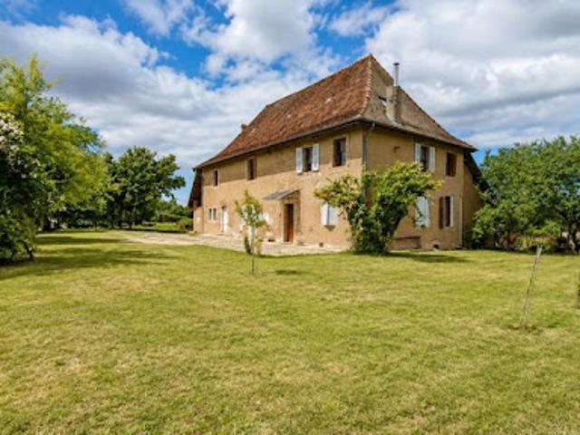 Vente Maison 5 pièces 124 m2 Le Pont de Beauvoisin
