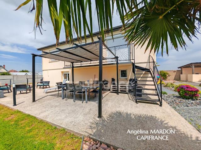 Vente Maison 5 pièces 124 m2 Saint Nicolas de la Taille