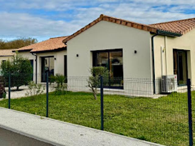 Vente Maison 5 pièces 124 m2 Saint Yrieix sur Charente