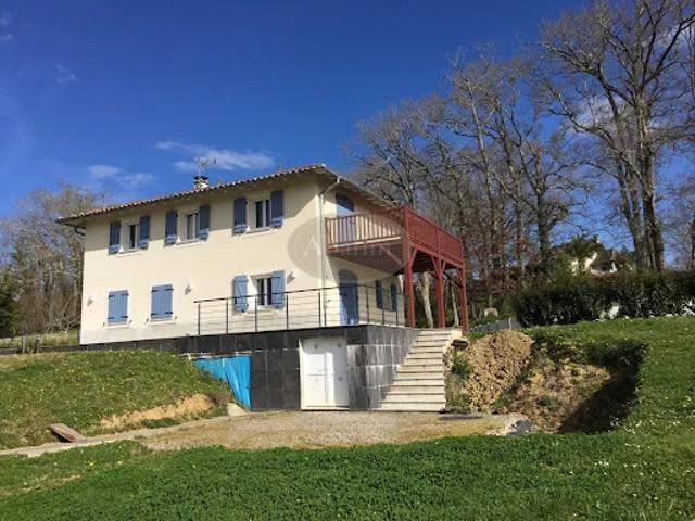 Vente Maison 5 pièces 124 m2 Sauveterre de Béarn