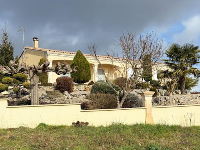 Vente Maison 5 pièces 124 m2 Soyaux