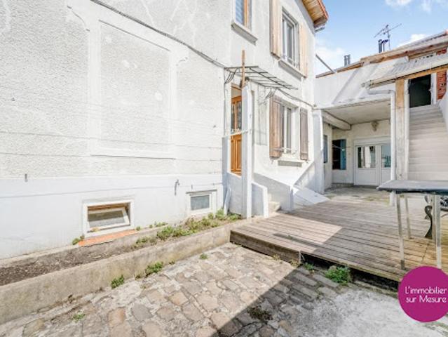 Vente Maison 5 pièces 125 m2 Montreuil