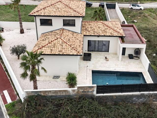 Vente Maison 5 pièces 125 m2 Bizanet