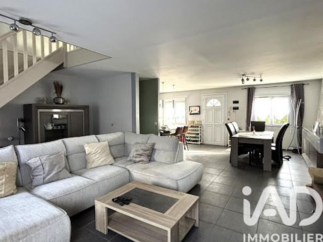 Vente Maison 5 pièces 125 m2 Saint Leu d'Esserent