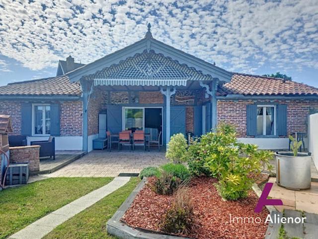 Vente Maison 5 pièces 125 m2 Sainte Eulalie en Born