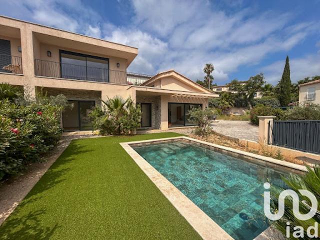 Vente Maison 5 pièces 125 m2 Sainte Maxime