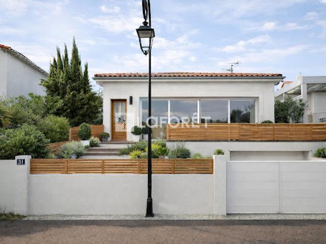 Vente Maison 5 pièces 125 m2 Saintes