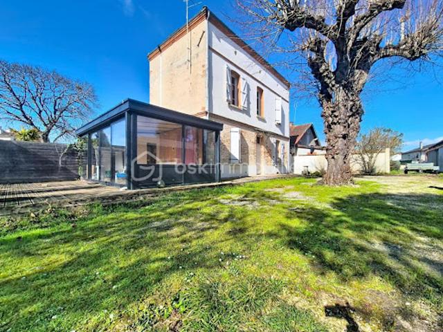 Vente Maison 5 pièces 125.7 m2 Castelsarrasin