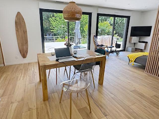 Vente Maison 5 pièces 126 m2 Sadirac