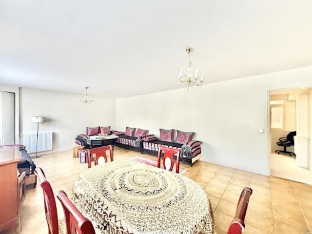 Vente Maison 5 pièces 126.43 m2 Aulnay sous Bois