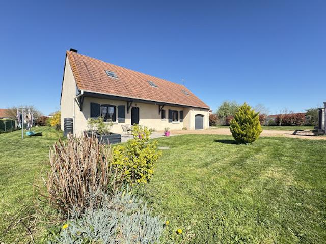 Vente Maison 5 pièces 127 m2 Montluçon