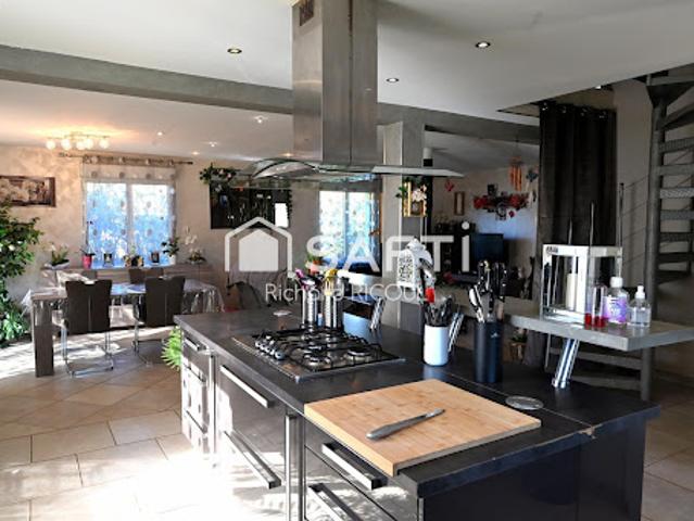 Vente Maison 5 pièces 127 m2 Dives sur Mer