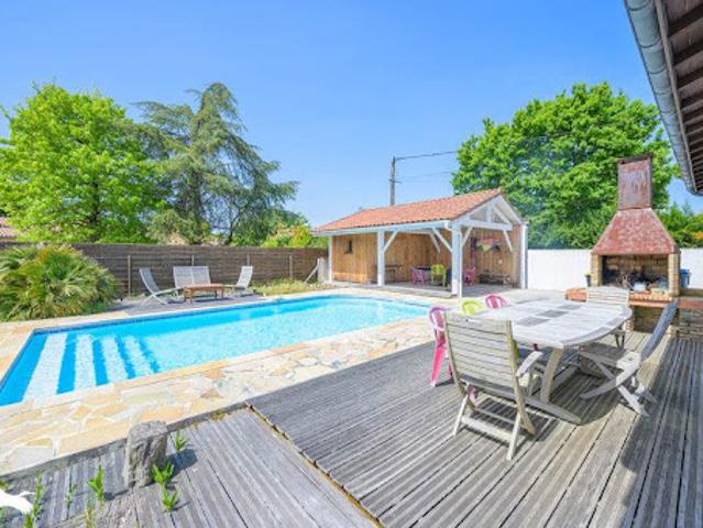 Vente Maison 5 pièces 127 m2 Gujan Mestras