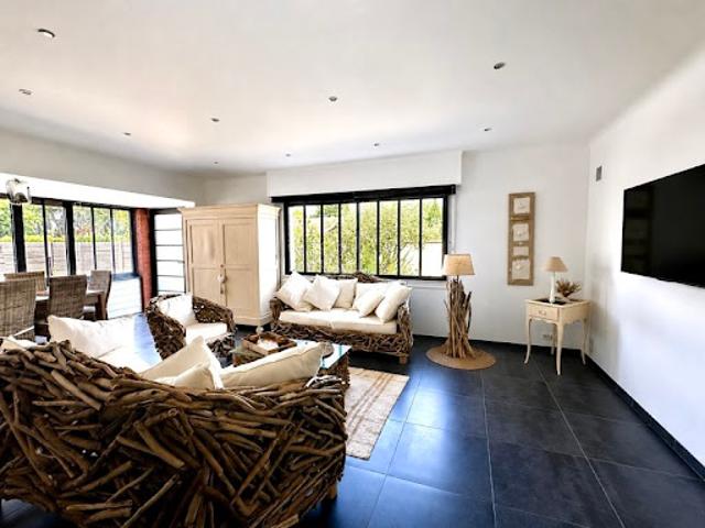 Vente Maison 5 pièces 127 m2 Gujan Mestras