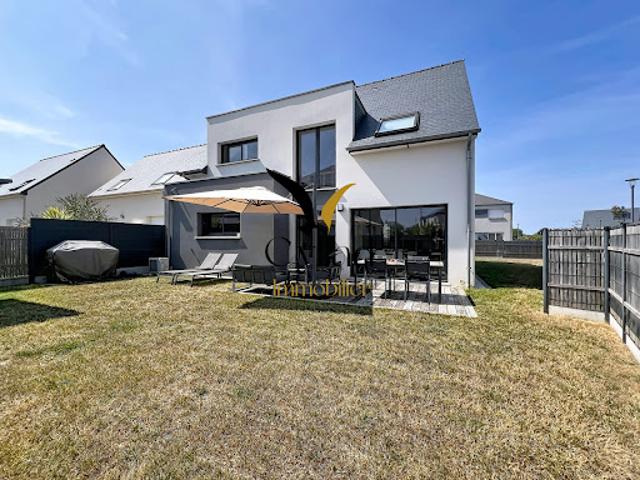 Vente Maison 5 pièces 127.48 m2 Saint Coulomb