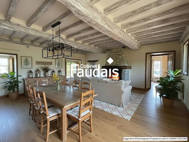 Vente Maison 5 pièces 127.74 m2 Saint Georges Montcocq
