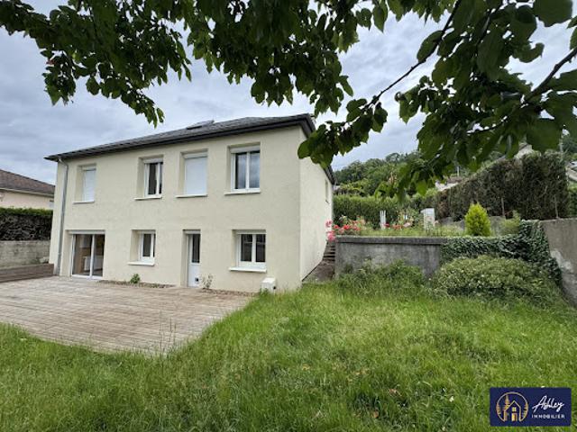 Vente Maison 5 pièces 128 m2 Bort les Orgues