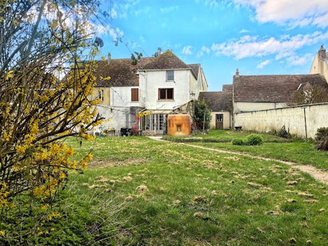 Vente Maison 5 pièces 128 m2 Essay