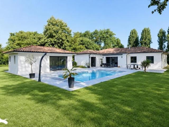 Vente Maison 5 pièces 128 m2 Le Vignau