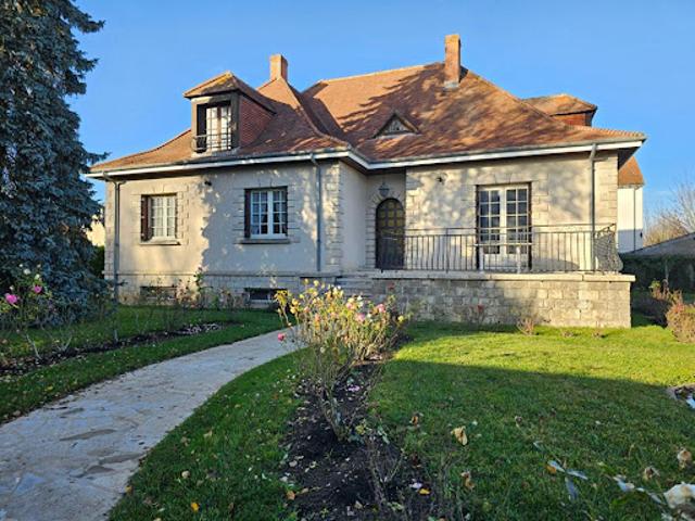Vente Maison 5 pièces 120 m2 Angerville