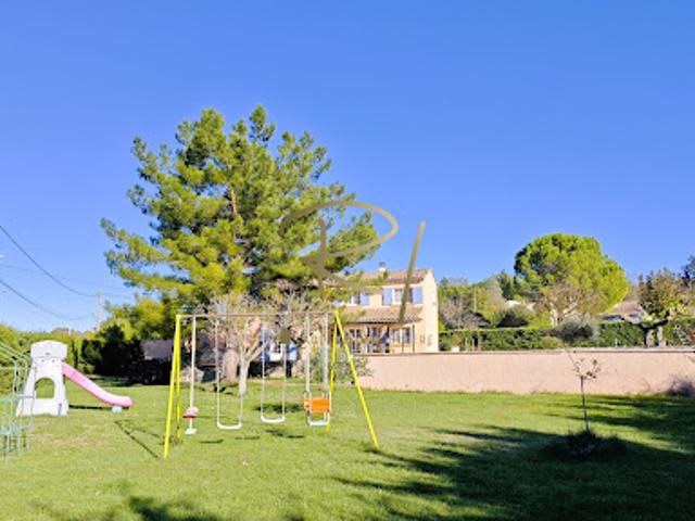 Vente Maison 5 pièces 120 m2 Barjac