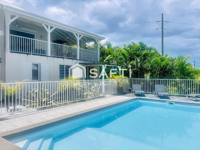 Vente Maison 5 pièces 120 m2 Bouillante