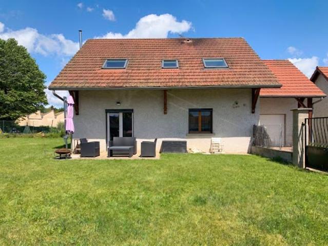 Vente Maison 5 pièces 120 m2 Châbons