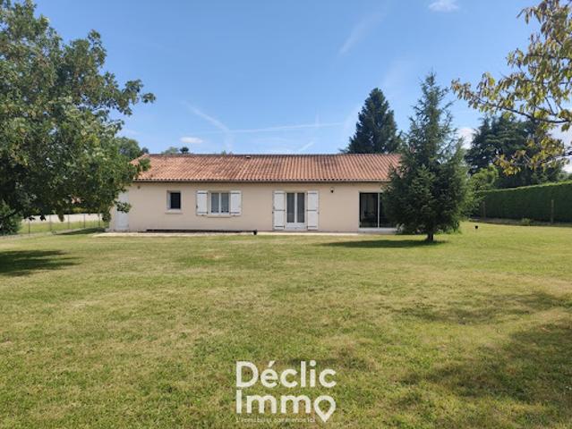 Vente Maison 5 pièces 120 m2 Chasseneuil sur Bonnieure