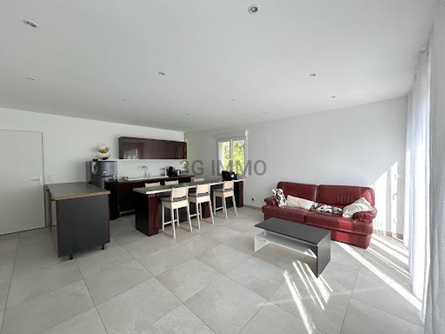 Vente Maison 5 pièces 120 m2 Coubron