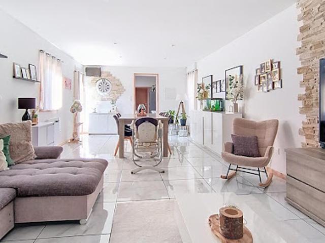 Vente Maison 5 pièces 120 m2 Lestrem