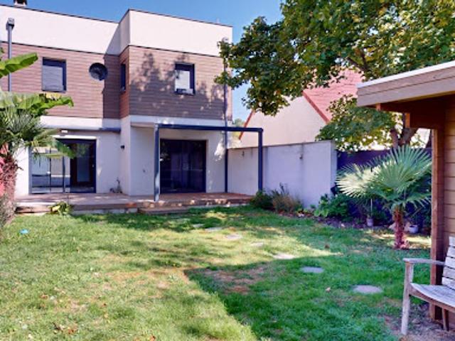 Vente Maison 5 pièces 120 m2 Saint Désert