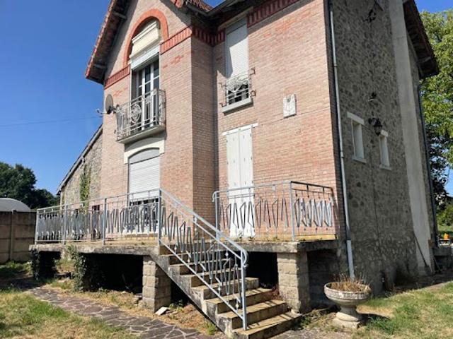 Vente Maison 5 pièces 120 m2 Saint Dizier Leyrenne