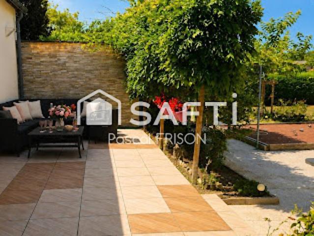 Vente Maison 5 pièces 120 m2 Saint Etienne de Chigny