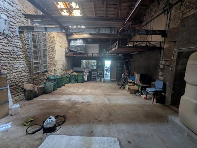 Vente Maison 5 pièces 120 m2 Saintes