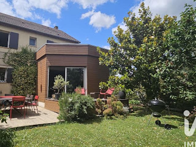 Vente Maison 5 pièces 121 m2 Noiseau
