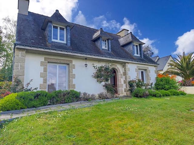 Vente Maison 5 pièces 121 m2 Pontivy