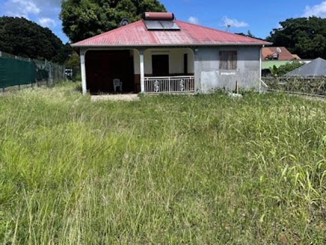 Vente Maison 5 pièces 121 m2 Sainte rose
