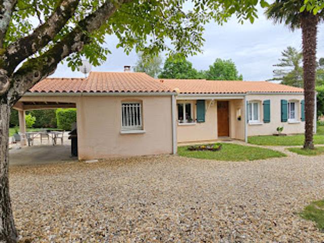 Vente Maison 5 pièces 122 m2 Bussac sur Charente